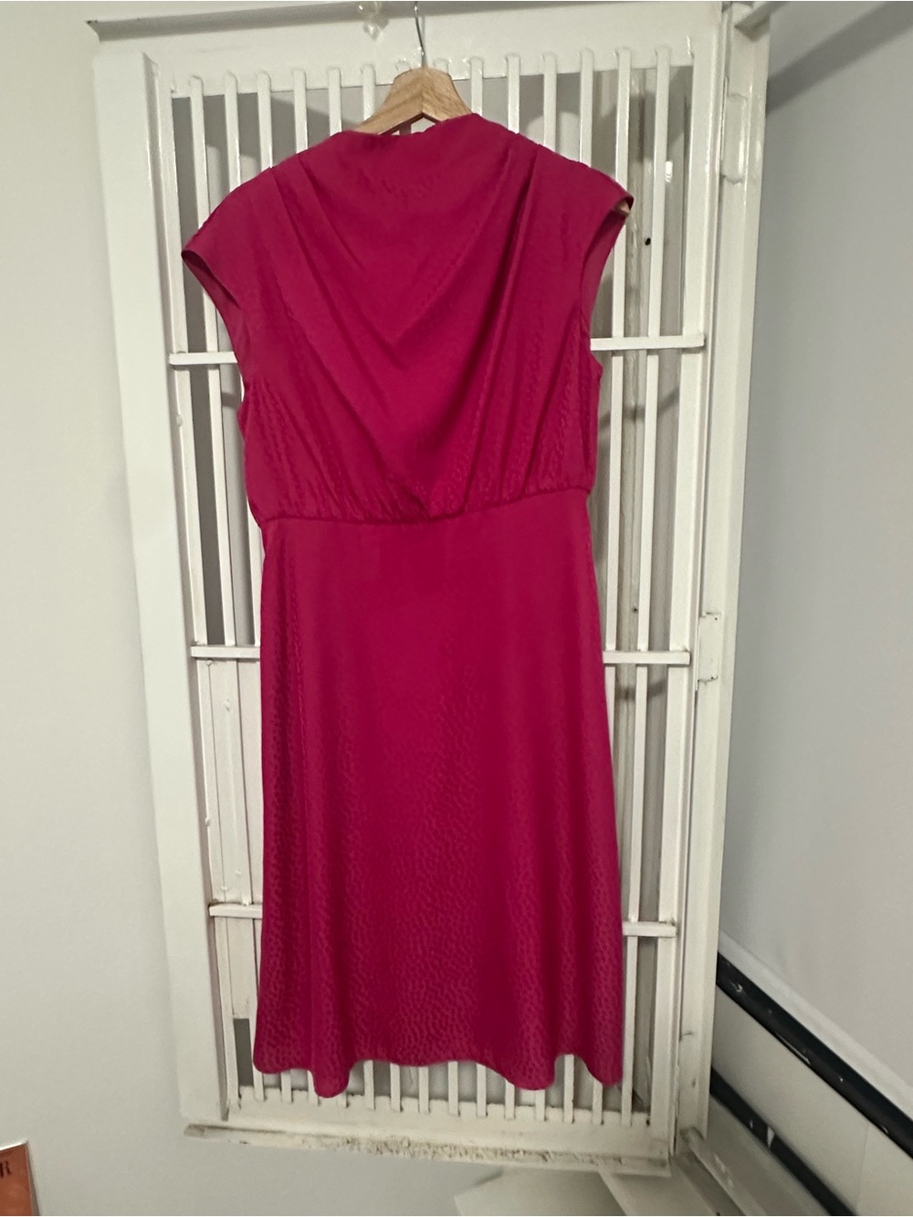 Ann Taylor Fuchsia Cap-Sleeve Midi Dress